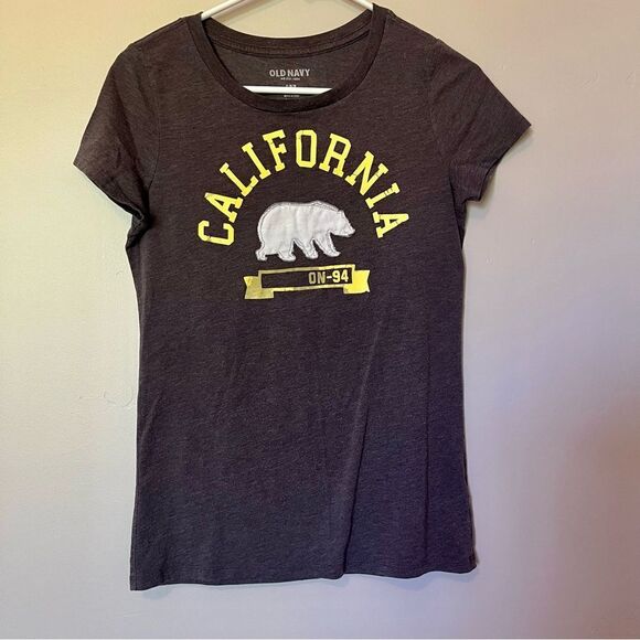 OLD NAVY California Distressed Logo Short Sleeve Tee Shirt Size Small - Picture 1 of 3